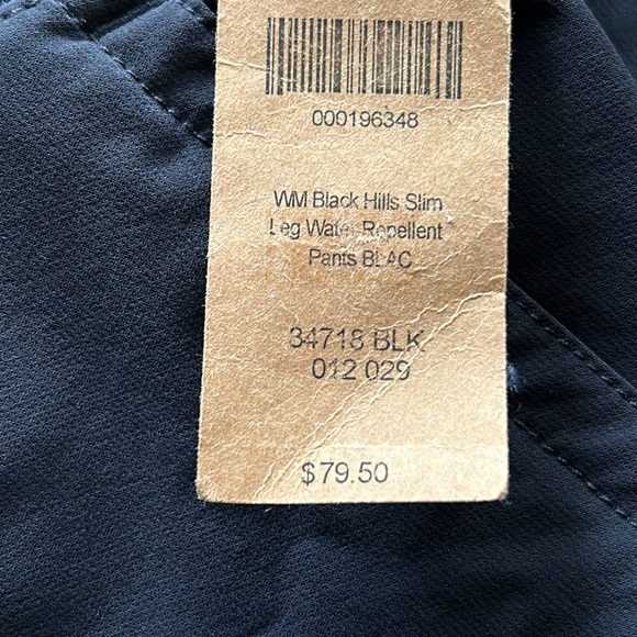 Duluth Trading Company women’s Black Hills slim leg water repellent pants - Picture 2 of 8